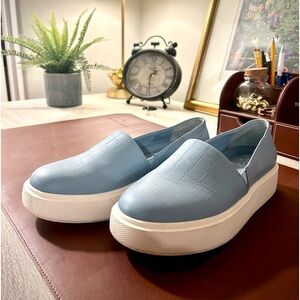 Vince Camuto Women’s Abbinna Slip On Sneaker Size 8